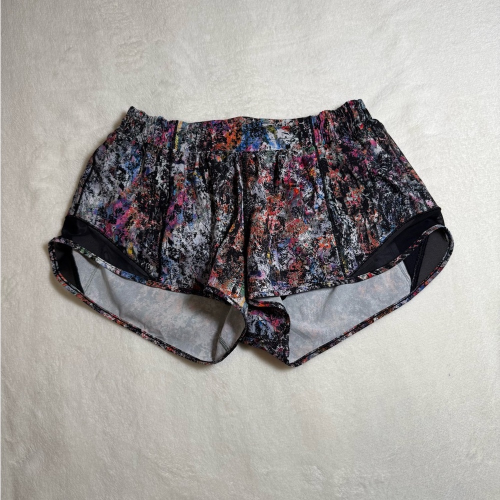 lululemon athletica Women's Colourful Abstract Athletic Shorts